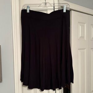LOFT Black Skirt Size Medium